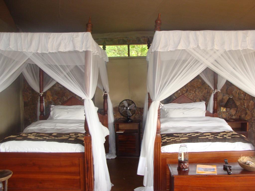 Mbalageti Serengeti Bilik gambar